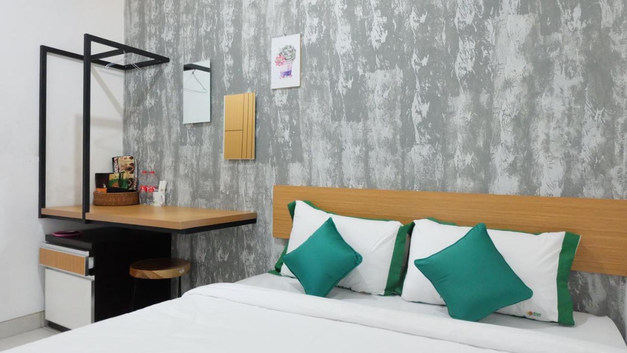 Hotel Jogja Kili Suci By Simply Homy Jogjakarta Buitenkant foto