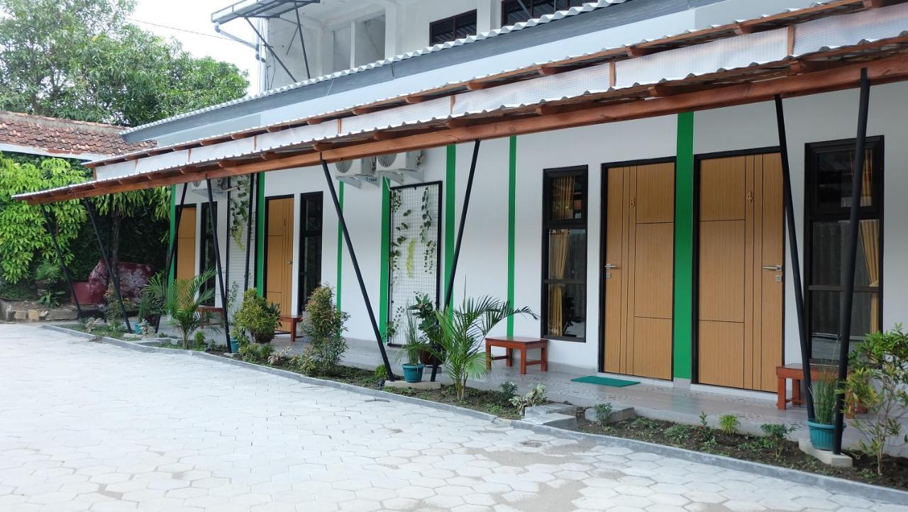 Hotel Jogja Kili Suci By Simply Homy Jogjakarta Buitenkant foto