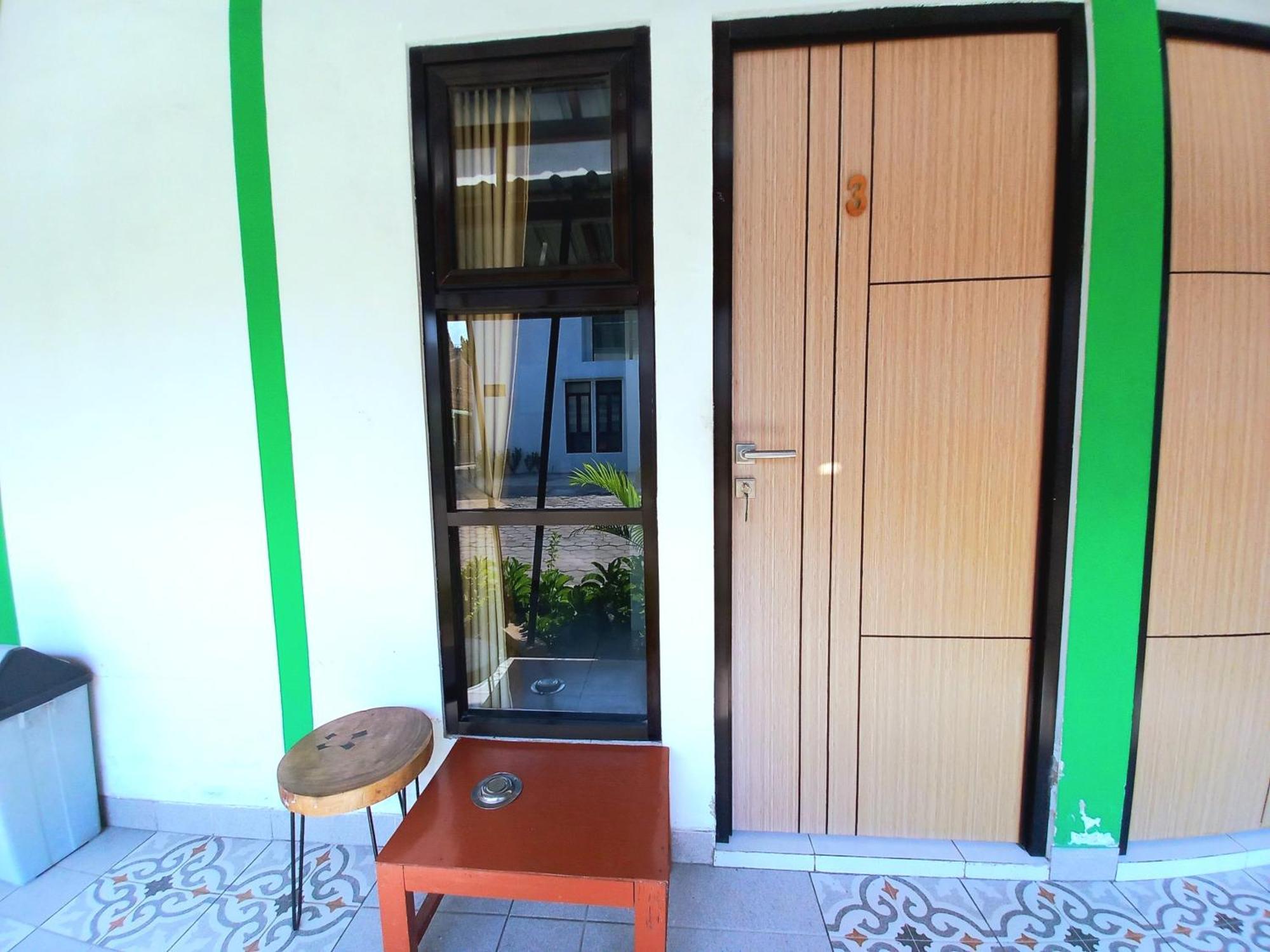 Hotel Jogja Kili Suci By Simply Homy Jogjakarta Buitenkant foto